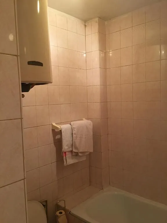 A La Confluence Apartment Lyon France
